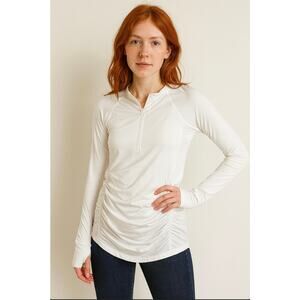 Athleta Women's 3/4 zip White Pullover, Size Small, Excellent Condition